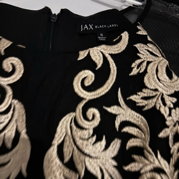 JAX Black Label Black and Cream Lace Sheath Mini Dress size 6 - Picture 3 of 5